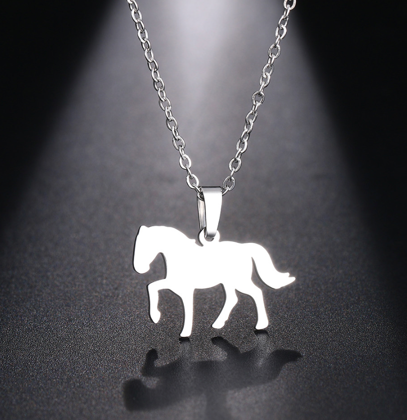 Necklace with horse pendant